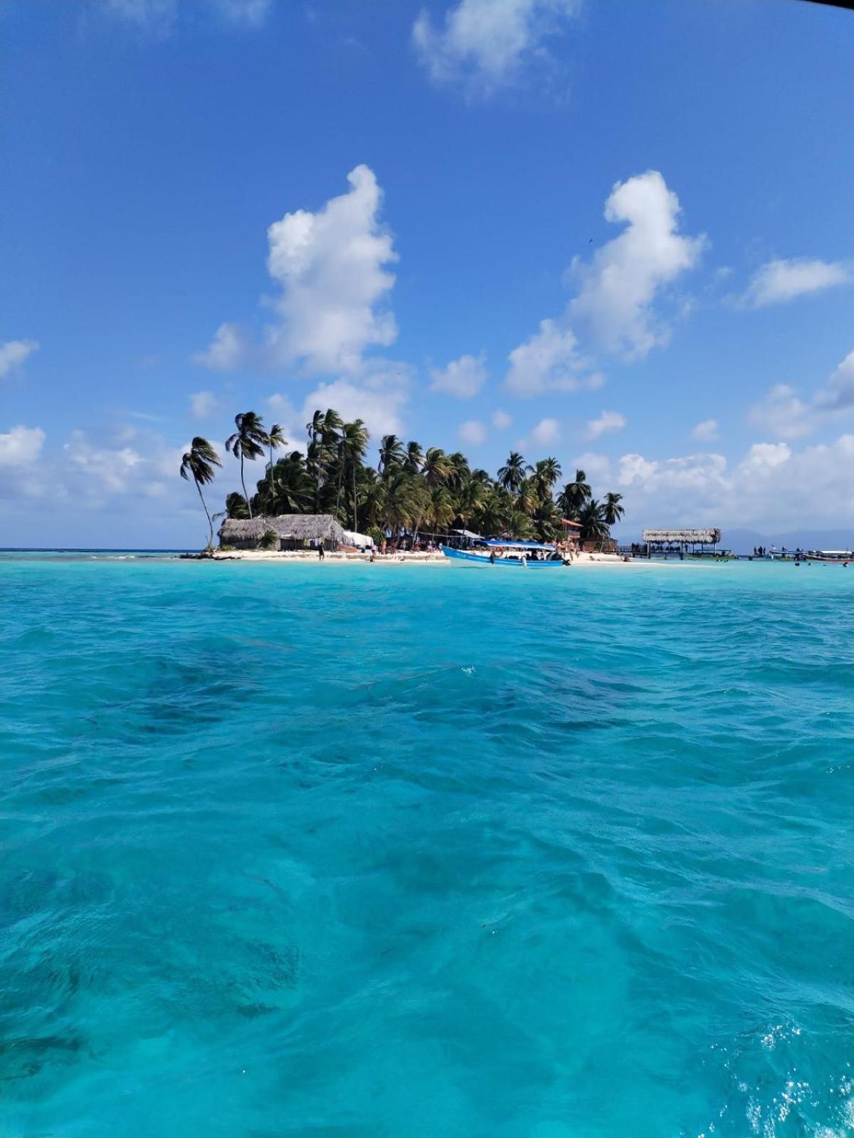 Discovery Gunayar Villa Mamartupo Buitenkant foto
